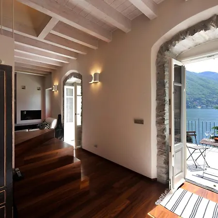 Tatil Evi Sleeps 6 Moltrasio